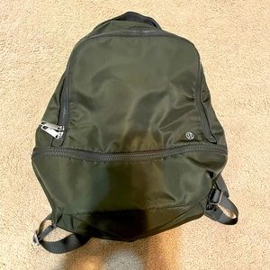 SOLD- Lululemon City Adventure backpack 20L